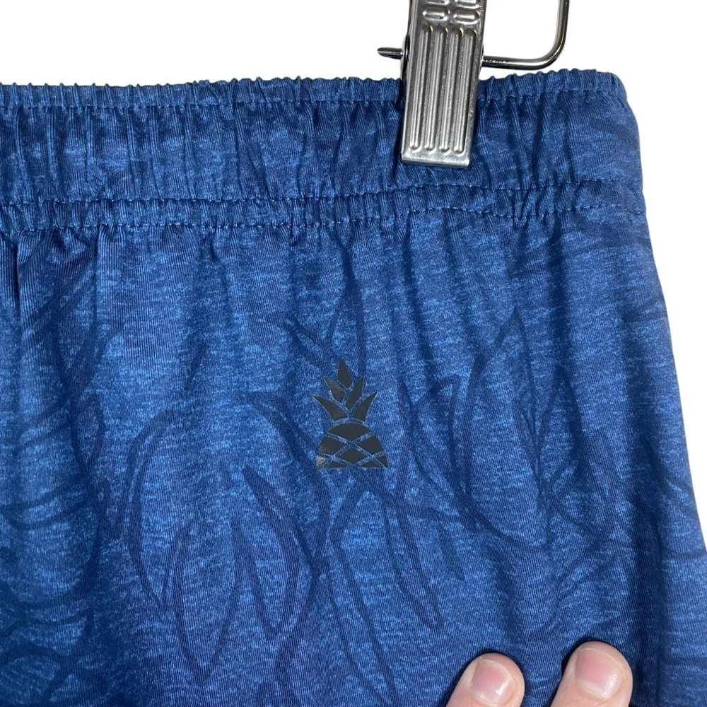 Chubbies Men’s Botanical Leaf Print Unlined Athletic Shorts in Blue Size L